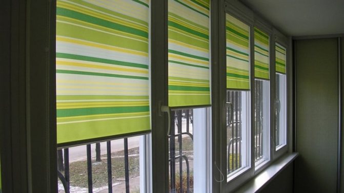 Volets roulants à l'intérieur