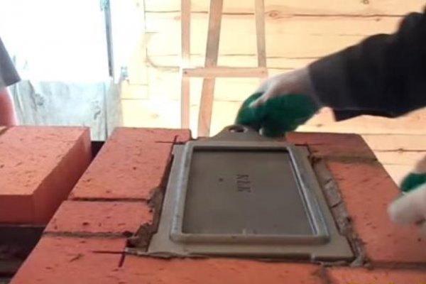 Стъпка 3 - засаждане на портата върху хоросана