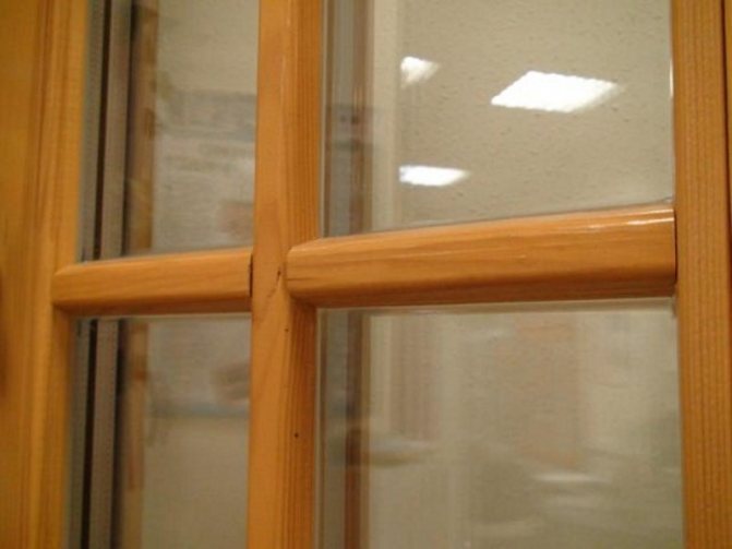 Fixations Shprossy et fausses pour les frais généraux de fenêtres en PVC