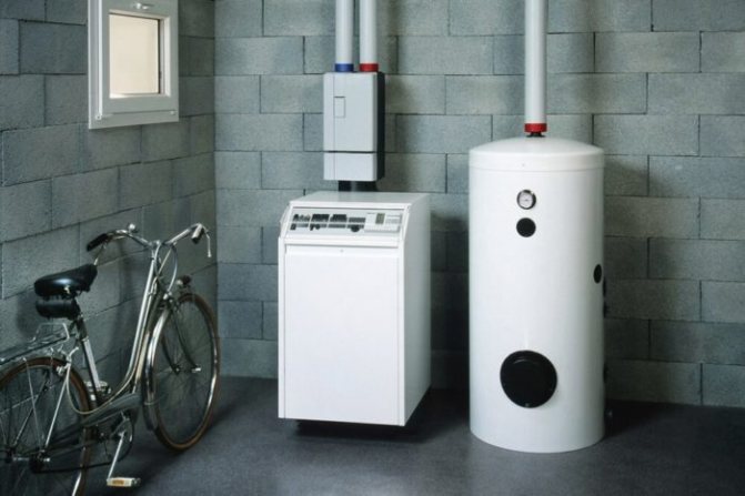 Chaudière à gaz moderne dans la maison