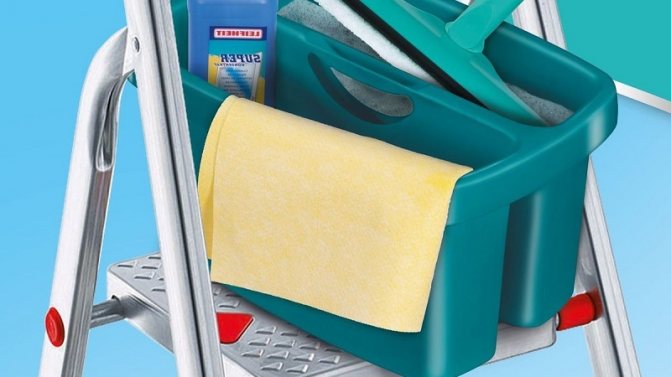 Nettoyant pour vitres: comment et comment nettoyer la fenêtre du balcon