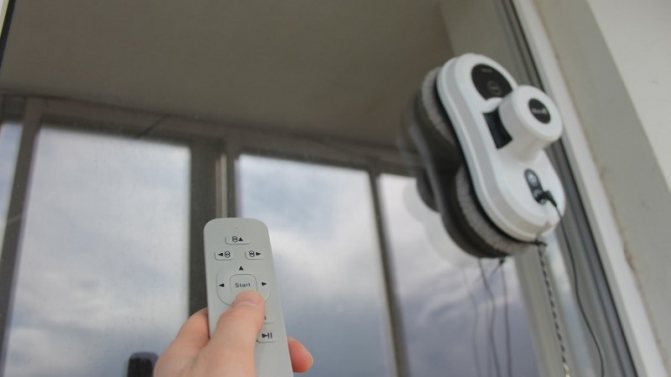 Nettoyant pour vitres: comment et comment nettoyer la fenêtre du balcon