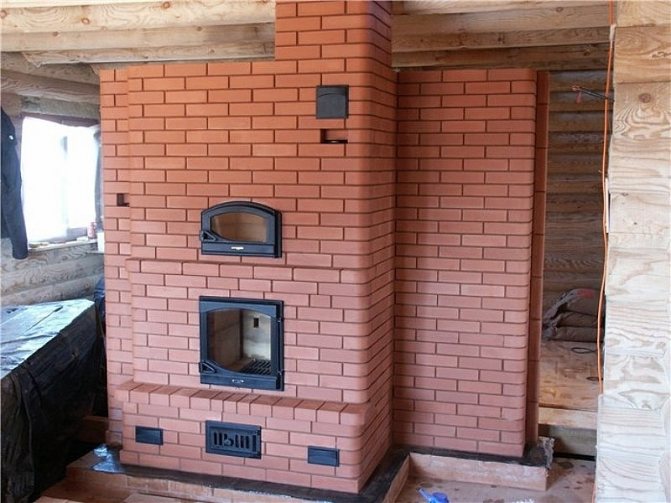 Construire un poêle avec la maison