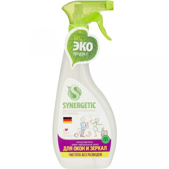 Nettoyant pour vitres synergique