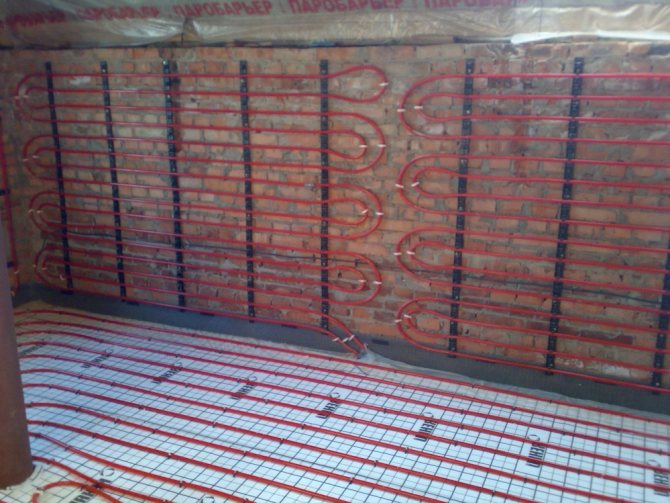 Le mur chaud et le plancher chaud fonctionneront en tandem