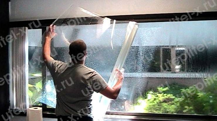 Filme economizador de calor para janelas: regras para o uso de filme isolante de calor