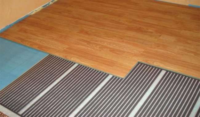 Sol chaud sous parquet