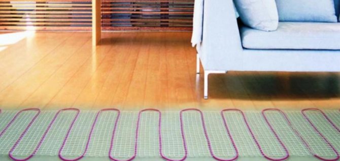 Sol chaud sous parquet