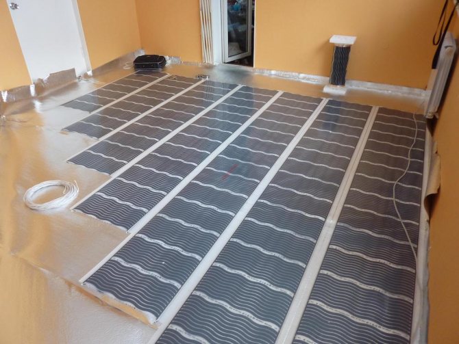 Sol chaud sous parquet