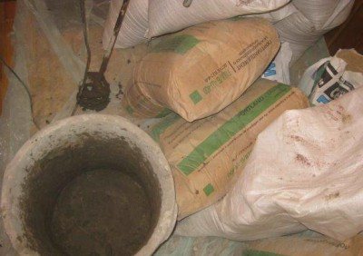 Aquecimento por piso radiante sob a betonilha - mistura de cimento-areia ou betonilha seca pronta
