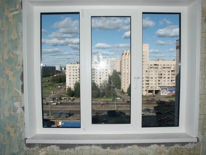 Gebrochenes Kunststofffenster: Gründe, Reparatur