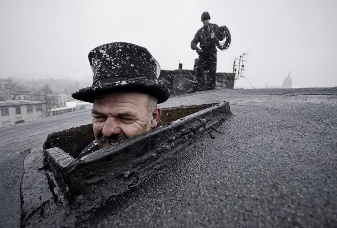 Ramoneur dans la cheminée
