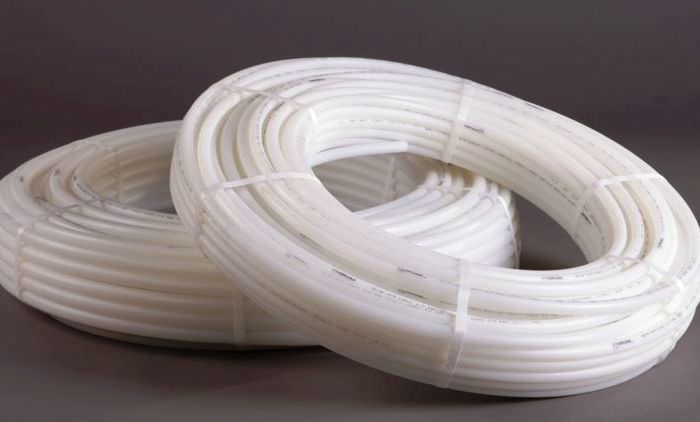 Tuyaux XLPE pour chauffage par le sol