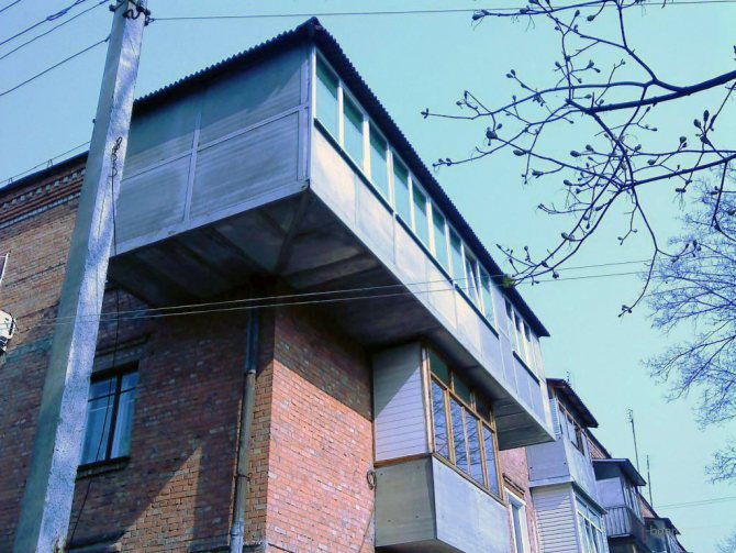 Extension d'angle du balcon