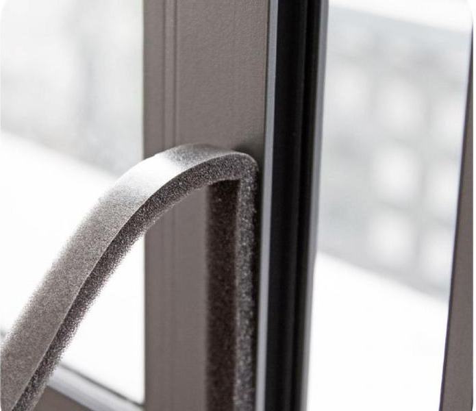 selbstklebende Holzfensterdichtung