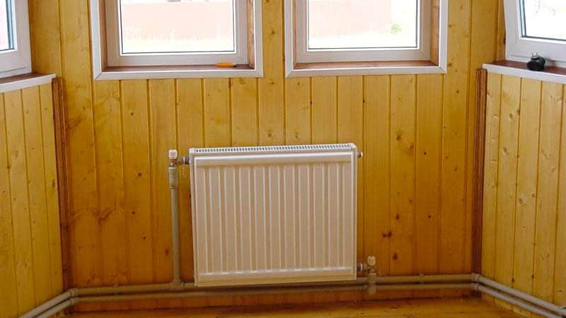 Nous installons vous-même la batterie sur la loggia