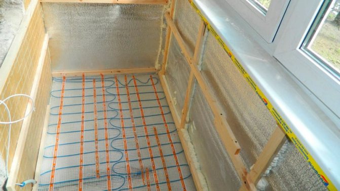 Installer un sol chaud sur une loggia
