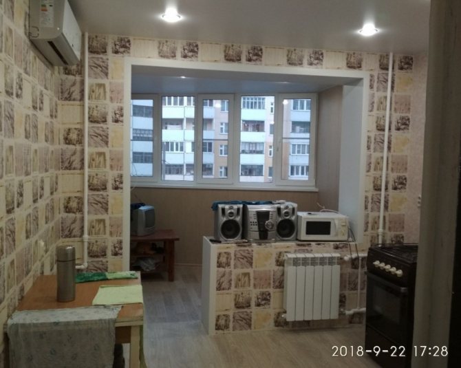 Réchauffer un balcon à Khrouchtchev: comment le faire soi-même?