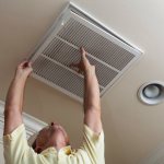 Ventilation dans un appartement avec fenêtres en plastique