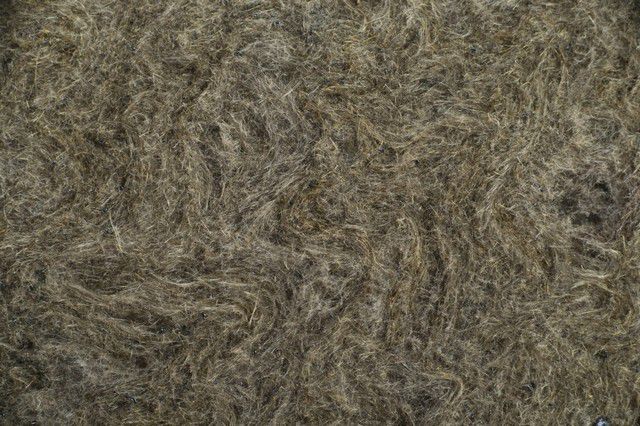 Estrutura fibrosa de isolamento de basalto
