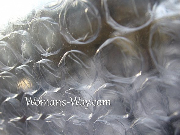 Film plastique à bulles d'air pour l'isolation des fenêtres