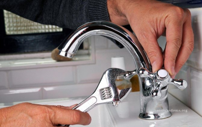 Remplacement du robinet de salle de bain